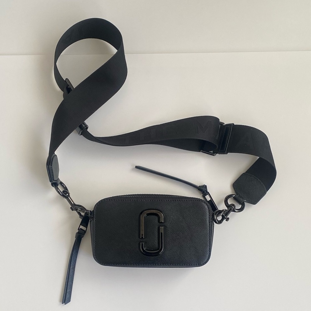 Authentic Marc Jacobs Snapshot